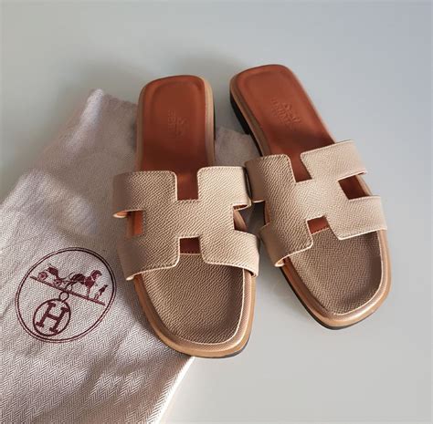 sandalia hermes feminina|hermes ladies sandals.